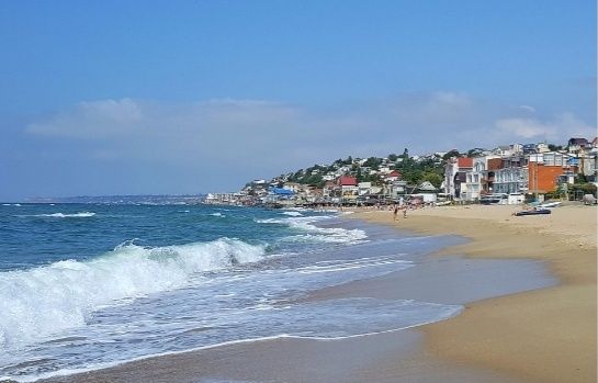 Сдам дом 3 к , гараж.Совиньон у моря , можно с животными!