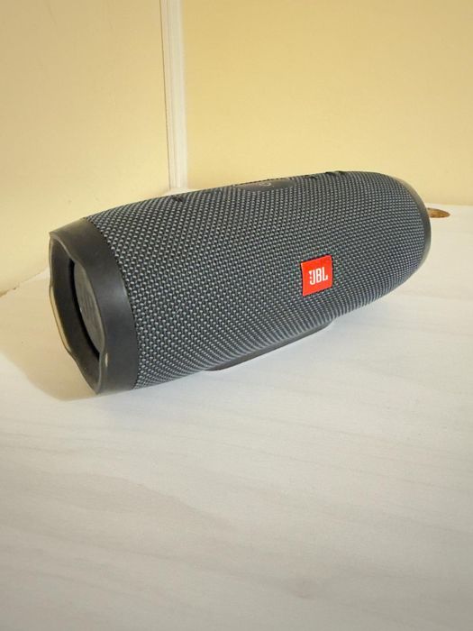 Coluna JBL original Change essencial
