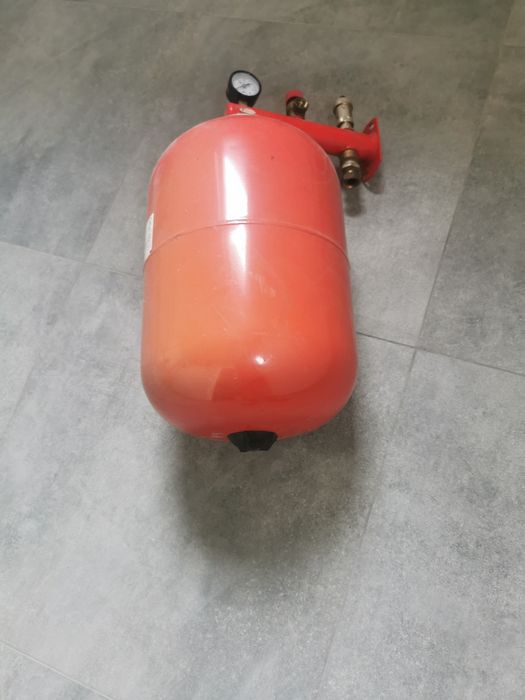 Pompa grundfos plus naczynie przeponowe