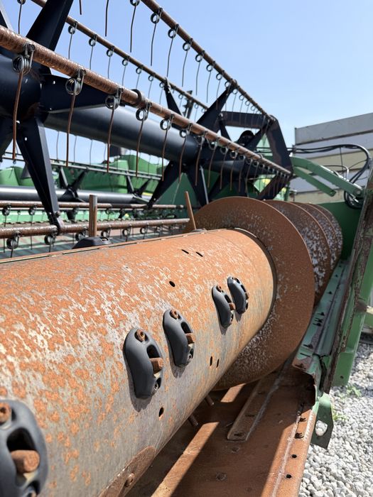 Жатка John Deere 622R  X + ріпаковий стіл.