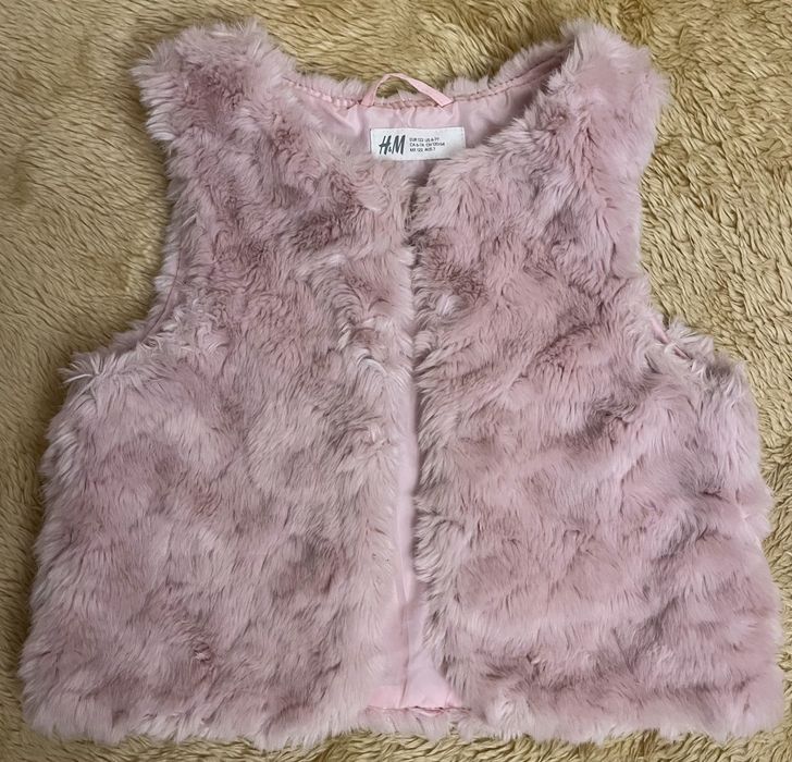 Futerkowa kamizelka H&M 122 cm.