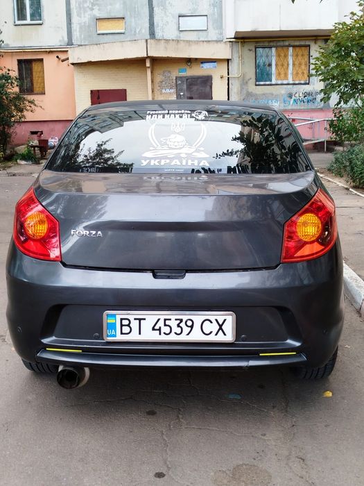 Автомобіль ЗАЗ-Форза