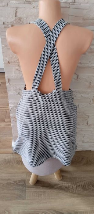 Sukienka ogrodniczka damska w piękny wzór czarno-biała L/40 Next