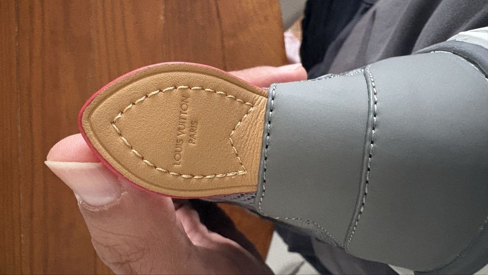 LV Tatic Grey Eu41