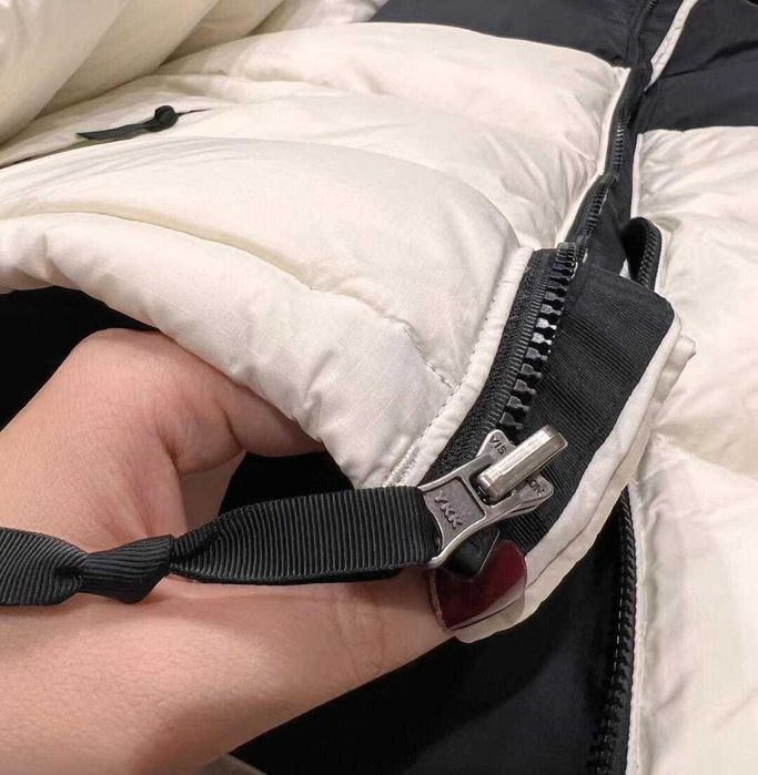 700 Fill Jacket Retro Nuptse White US-XS