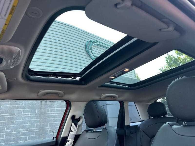 2017 MINI Cooper 4 Door