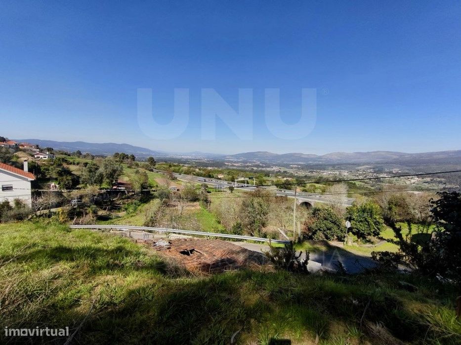 Terreno com Projeto Aprovado em São Julião, Valença