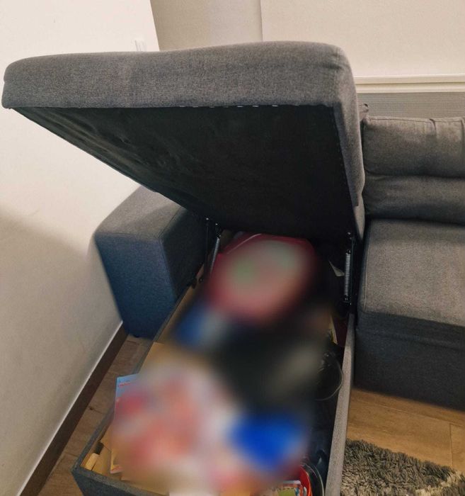 Sofá cinzento 150 euros