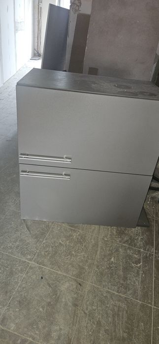 Szafka stojąca i wisząca