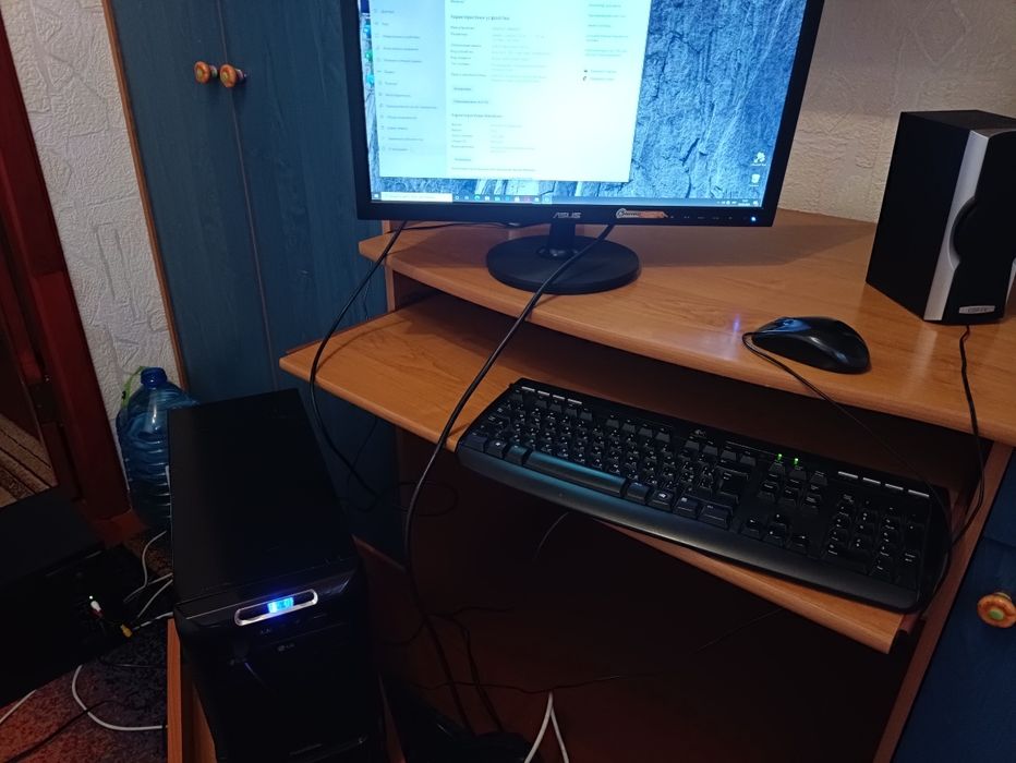 Компьютер б/у в нормальном состоянии