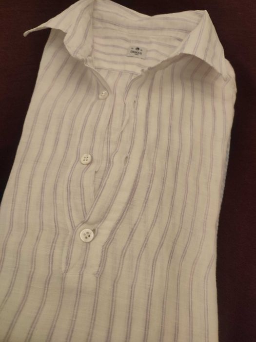 Camisas novas italianas da marca DANOLIS