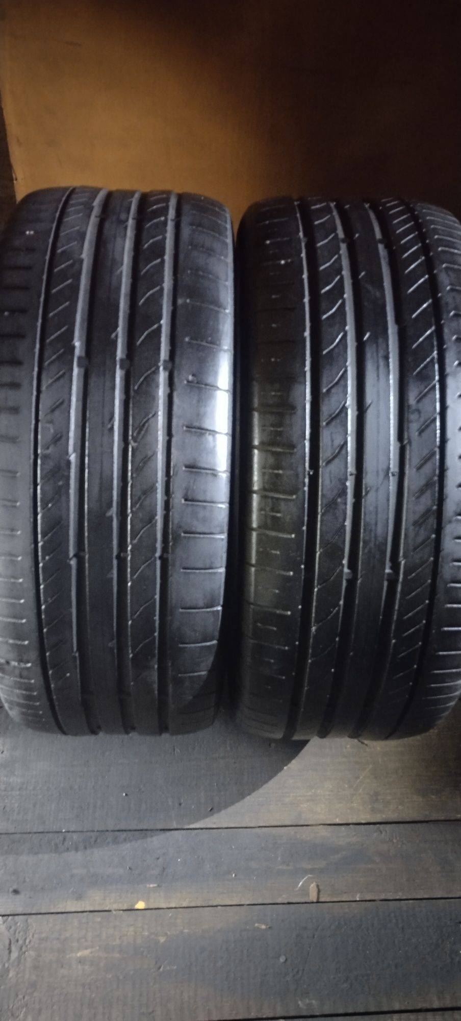 Шини 235/45/R17Continental(літо): 1 100 грн. - Автошини Київ на Olx