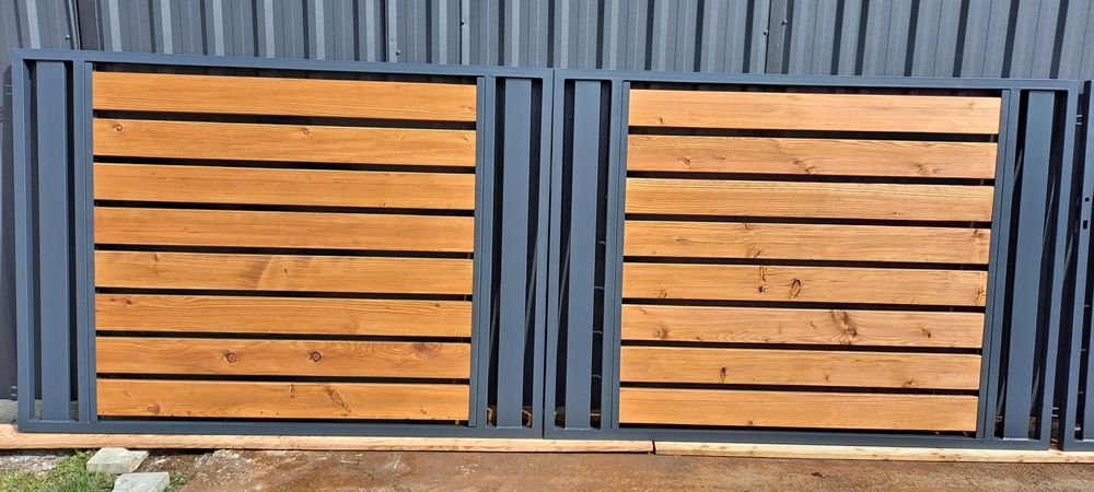 Brama dwuskrzydłowa wraz z furtką