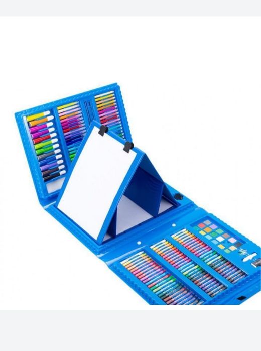 Большой набор-чемодан для творчества