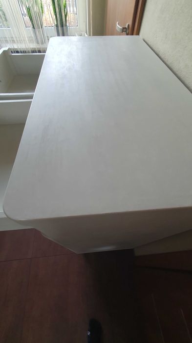 Komoda Elippe (malowana na biało)