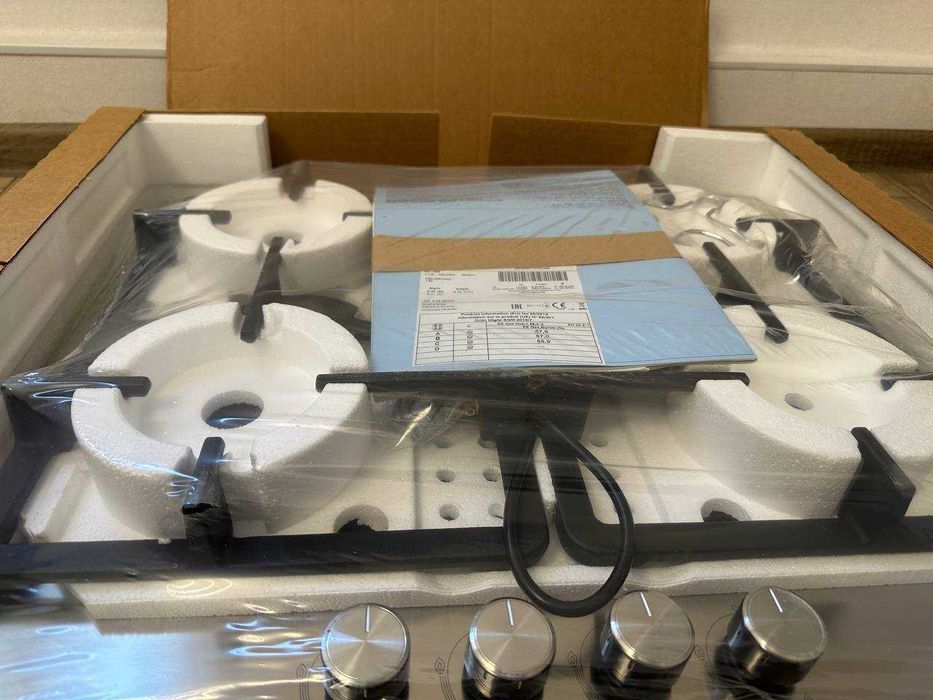 Терміново!!! Газова варочна поверхня bosch. Нова. Запакована.