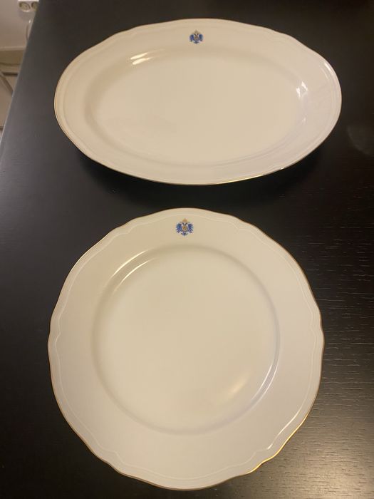 Servico pratos Royal Kent