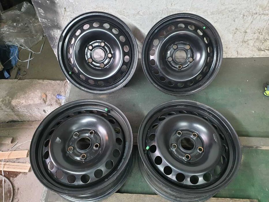 Felgi stal VW Skoda Seat Audi R15 5x112 6JX15H2 ET 47 centr 57,1mm