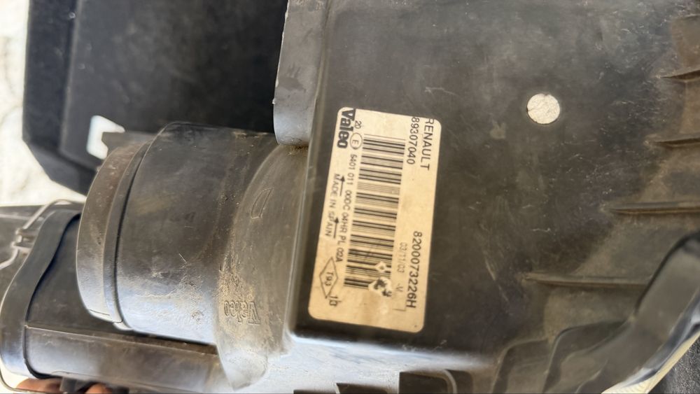 Фара ліва права Renault Megane 2 ксенон 2003-2006 рік дорестайлінг