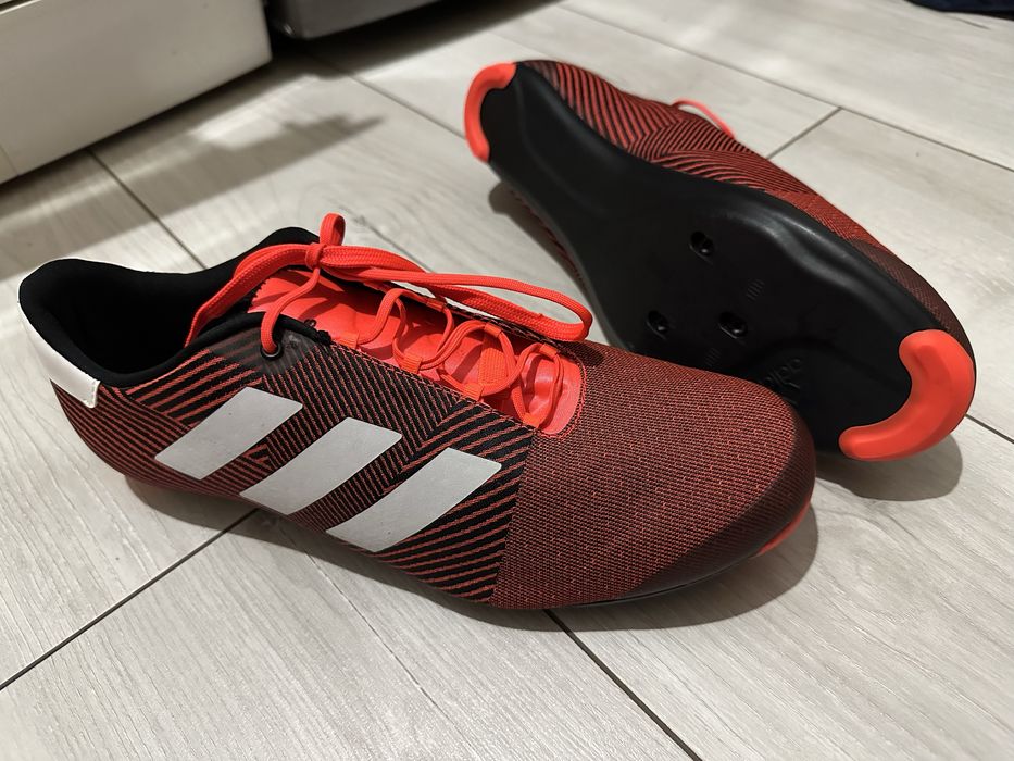 Велотуфли Adidas шоссейные новые размер 45