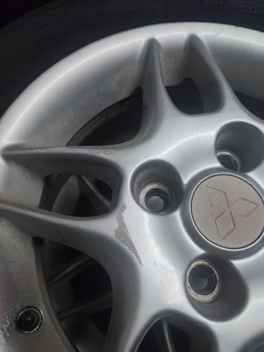 Jantes Mitsubishi Colt 2001
