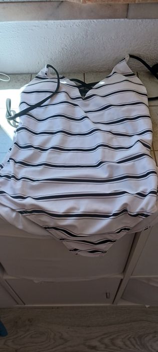 Fatos de banho t.S,M por 10€ cada