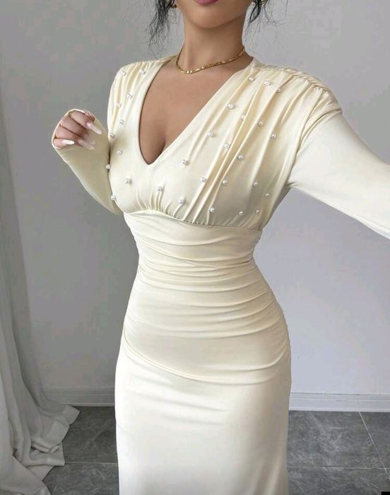 Piękna nowa z perełkami, na ślub czy imprezę. Rozm L