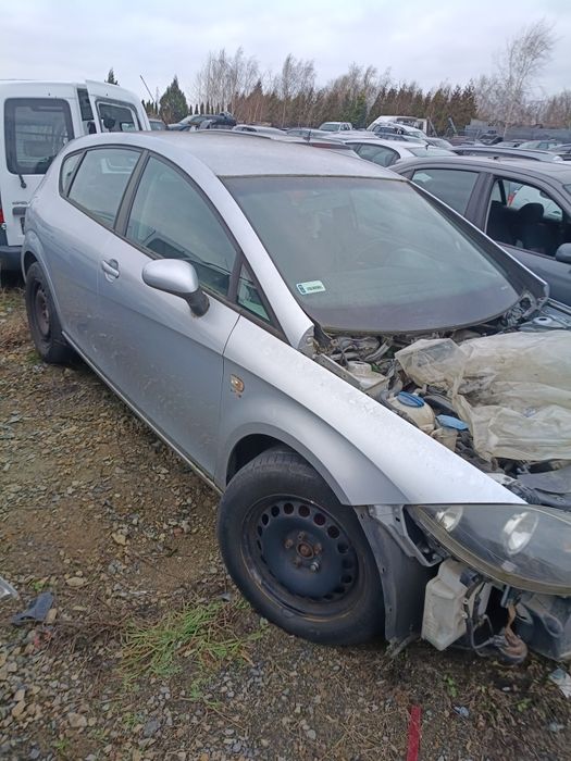 Seat Leon II błotnik drzwi. Części