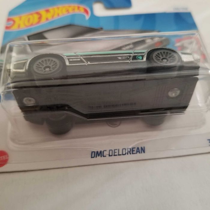 Hot wheels treasure hunt dmc delorean 2024 escala 1:64