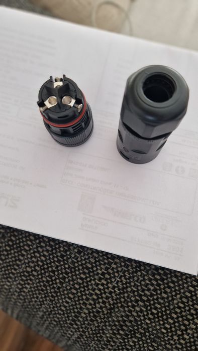 Conector GoodWe para backup