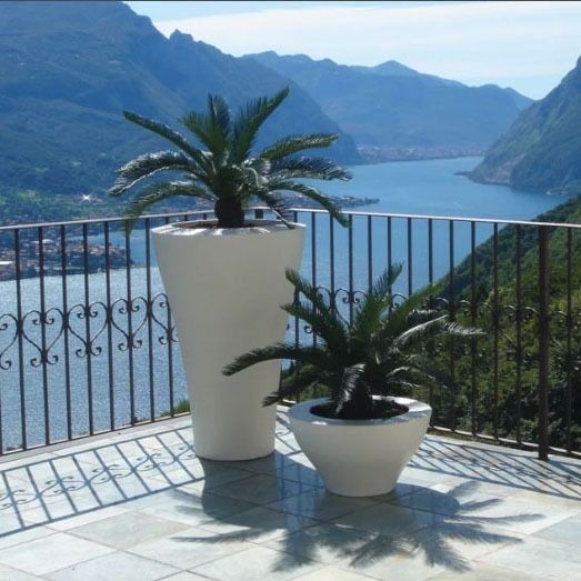 Vaso Serralunga modelo Ming