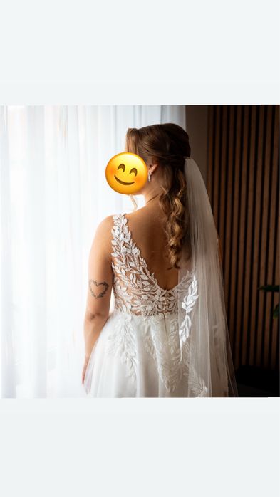 Sprzedam suknię ślubną litera A