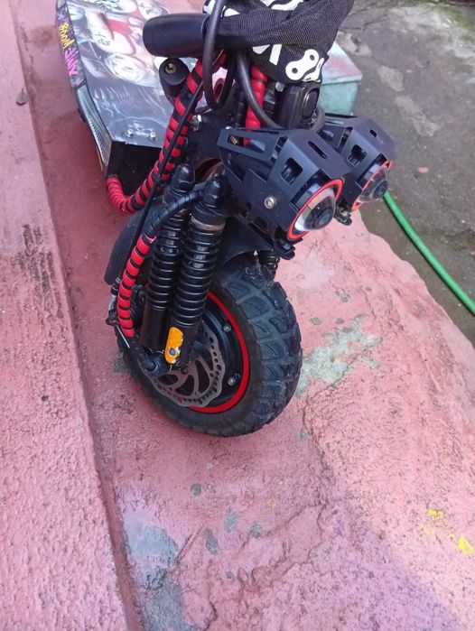 Trotinete urban glide pro boost