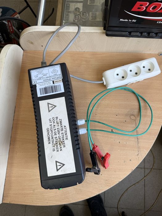 Ups ДБЖ  Безперебійник, перетворювач з 12-220в,650VA