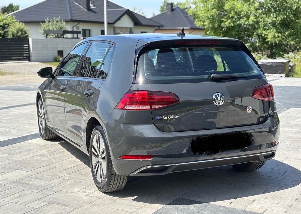 Volkswagen E-golf 2019