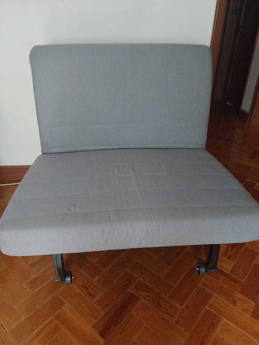 Poltrona/cama solteiro e cabeceira