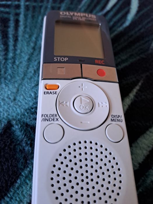 Dyktafon cyfrowy OLYMPUS VN 7800 / pamięć 4GB
