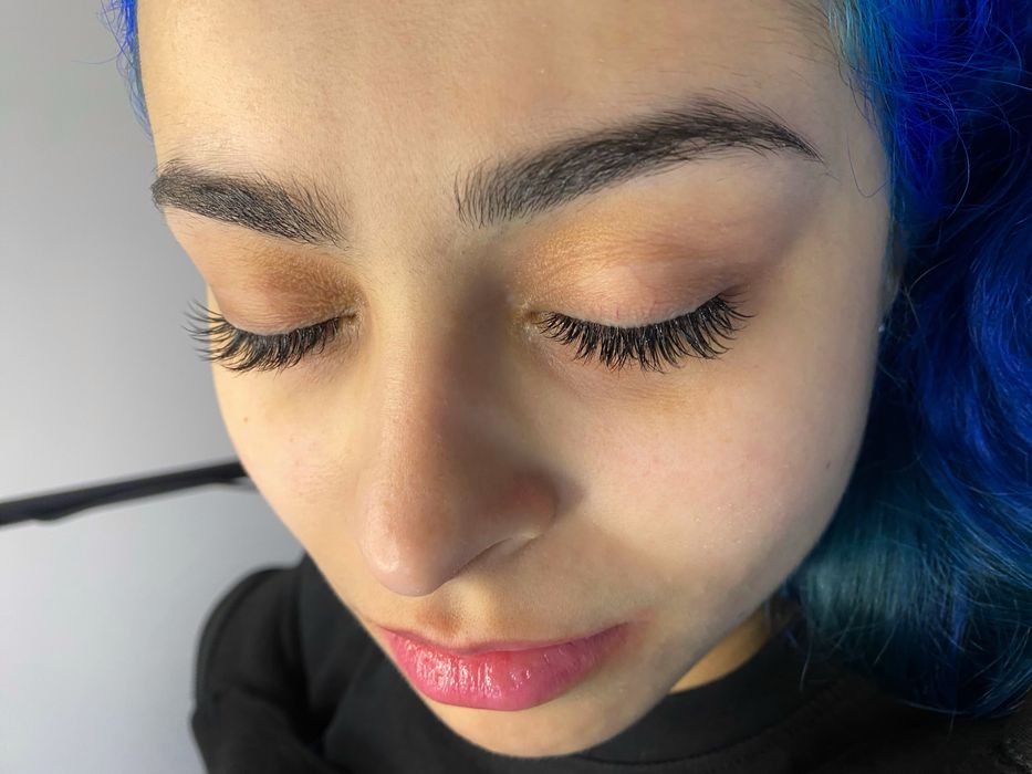 Нарощення ламінування вій міжвійка