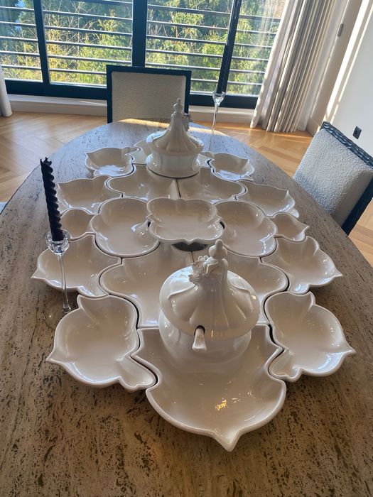 Conjunto de Travessas em Cerâmica Branca – 30+ Peças – Design Elegante