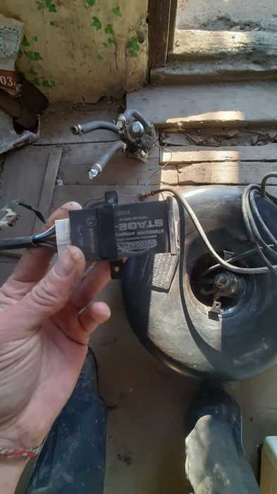 Продам ГБО 2 поколения