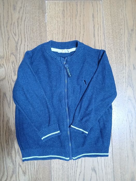 Sweter granatowy, chłopięcy, rozm. 86, Coccodrillo