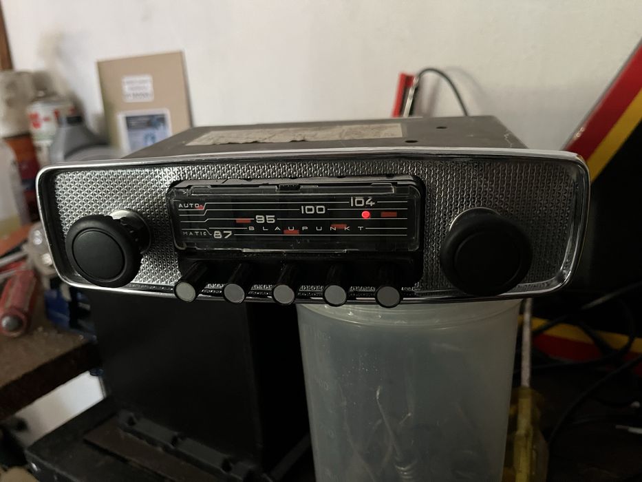 Radio samochodowe Blaupunkt Wiesbaden Automatic