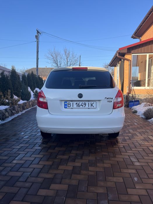 Шкода Фабія 2  гарний стан