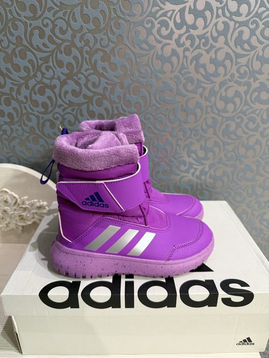 Adidas зимові розміри  31,5 33 34 35