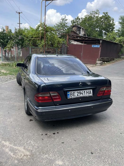 Продам Mercedes w210