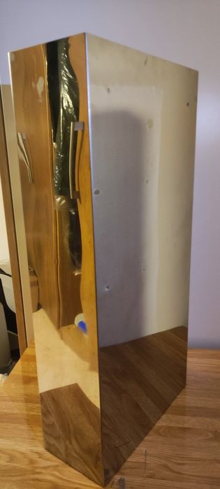 Armário inox para primeiros socorros