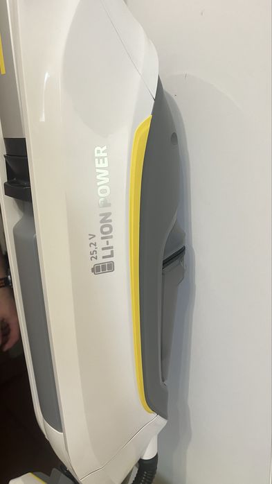 Пылесос моющий Karcher FC 5