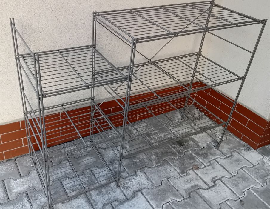 Solidny metalowy regał do garażu piwnicy na balkon