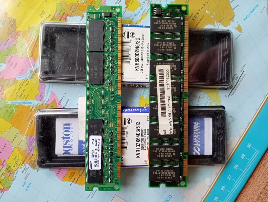 Memórias RAM, PC133 DIMM 512MB E PC2-6400 2GB
