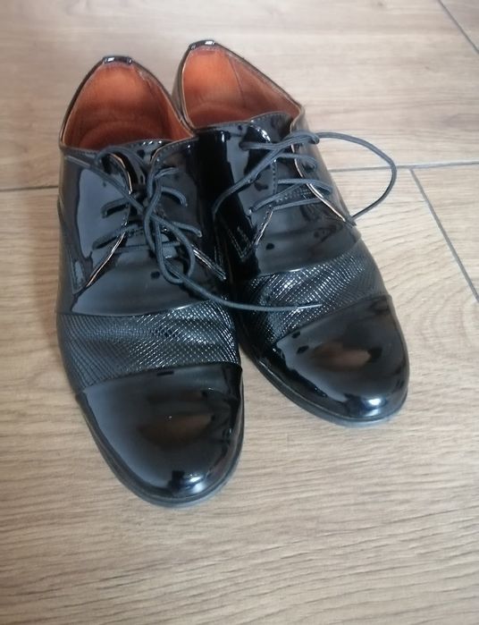Buty eleganckie - na komunię świętą